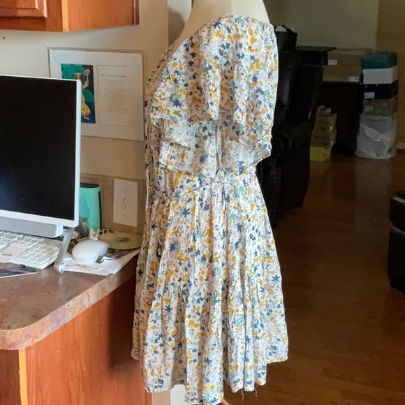 NWOT Cynthia Rowley Flower Tiered Dress in Size S - Picture 6 of 16